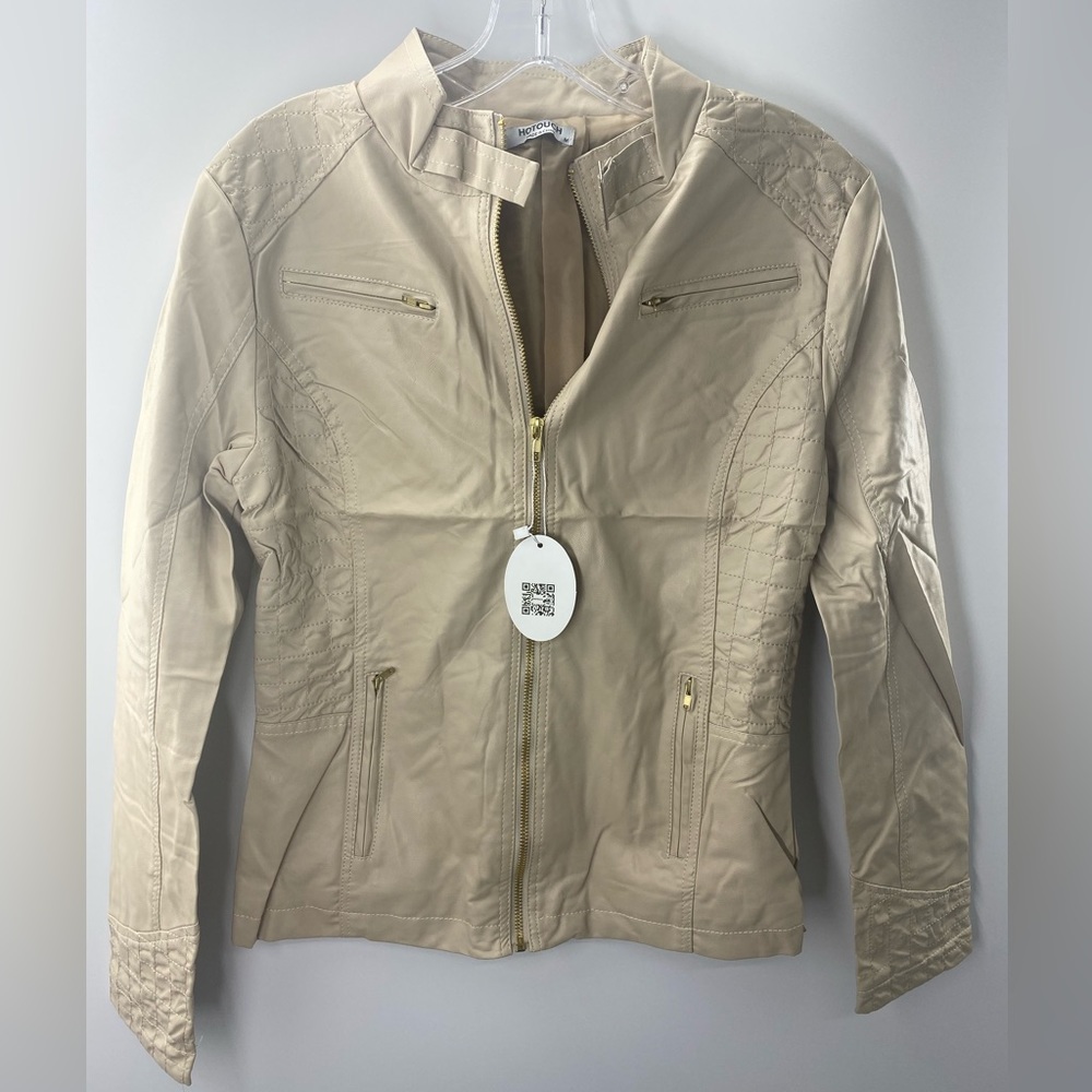 NWT Vintage Style Women thick leather Cream Multi Zipper coat